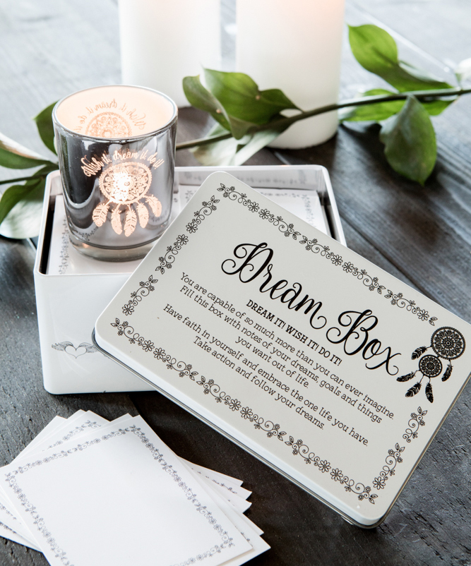 Dream Box från Majas lyktor säljs till förmån för Barncancerfonden